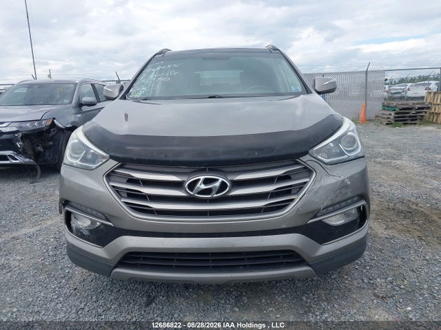 5XYZUDLB1HG467790 Hyundai Santa Fe Sport 2.4 Se