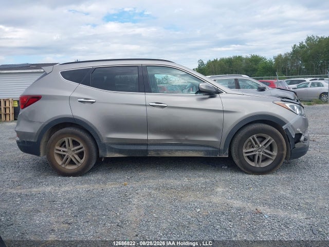 5XYZUDLB1HG467790 Hyundai Santa Fe Sport 2.4 Se