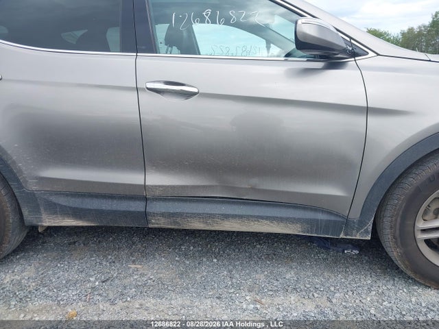 5XYZUDLB1HG467790 Hyundai Santa Fe Sport 2.4 Se
