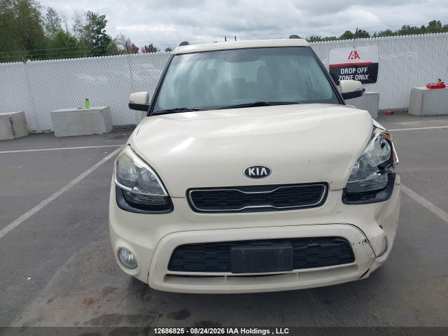 12686825 :رقم المزاد ، KNDJT2A60D7757455 vin ، 2013 Kia Soul مزاد بيع