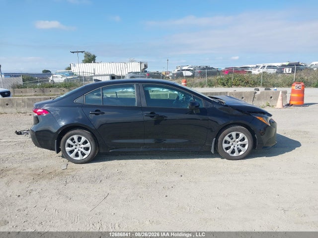 5YFB4MDE9SP313423 Toyota COROLLA LE