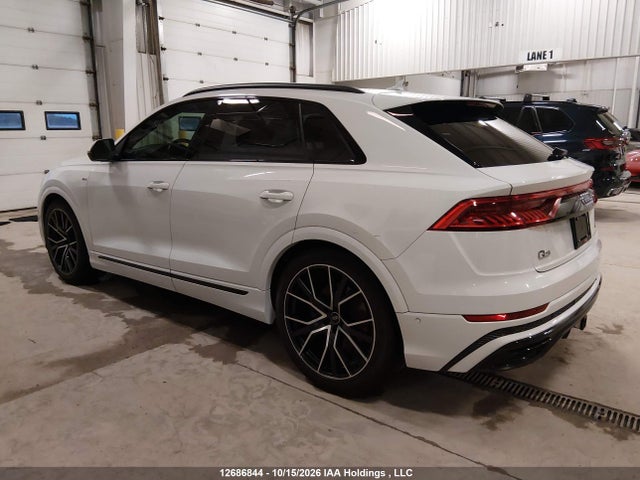 12686844 :رقم المزاد ، WA1FVAF11MD030229 vin ، 2021 Audi Q8 Prestige S-line مزاد بيع