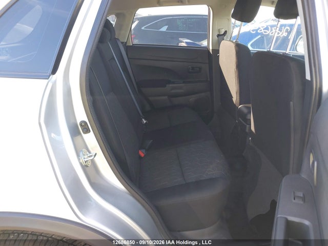 JA4AHUAU5TU600283 Mitsubishi RVR