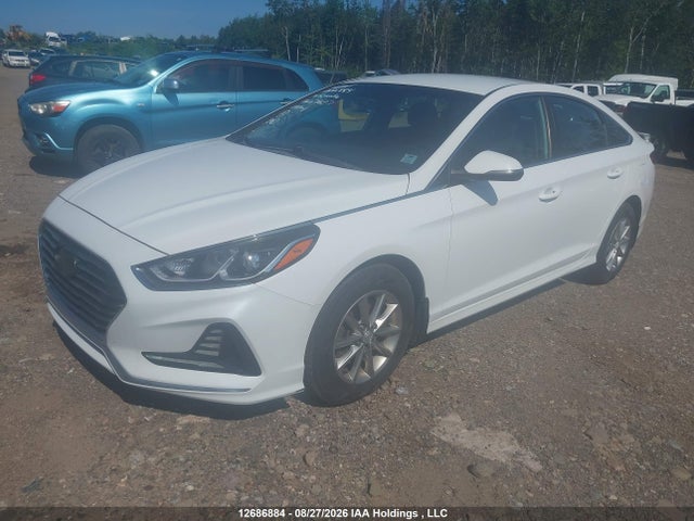 Hyundai SONATA GL 2018 5NPE24AF6JH671607 Image 2