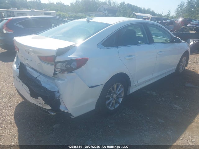 Hyundai SONATA GL 2018 5NPE24AF6JH671607 Image 4