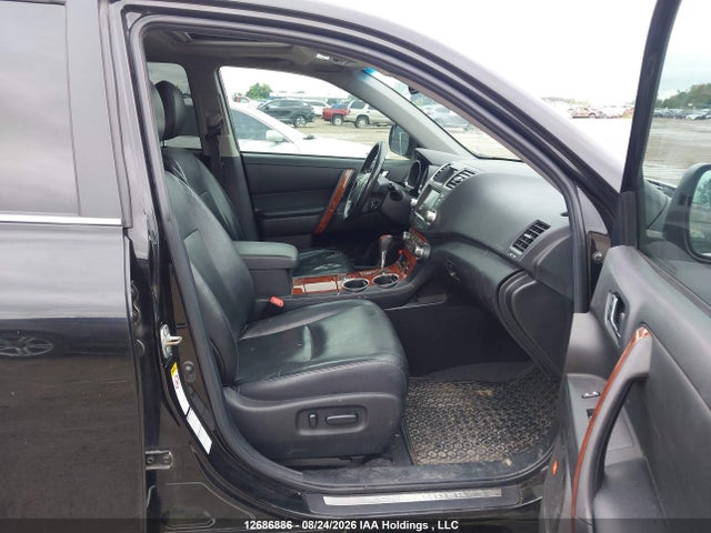 12686886 :رقم المزاد ، 5TDDK3EH6DS177229 vin ، 2013 Toyota Highlander Limited مزاد بيع