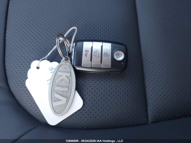 KIA SOUL + 2018 KNDJP3A59J7902831 Image 11