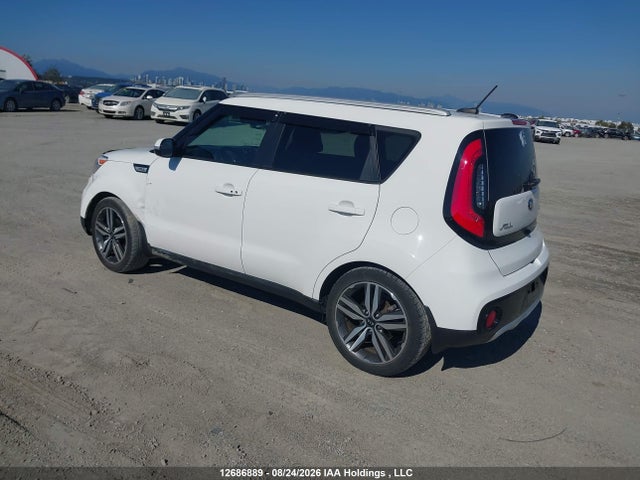 KIA SOUL + 2018 KNDJP3A59J7902831 Image 3