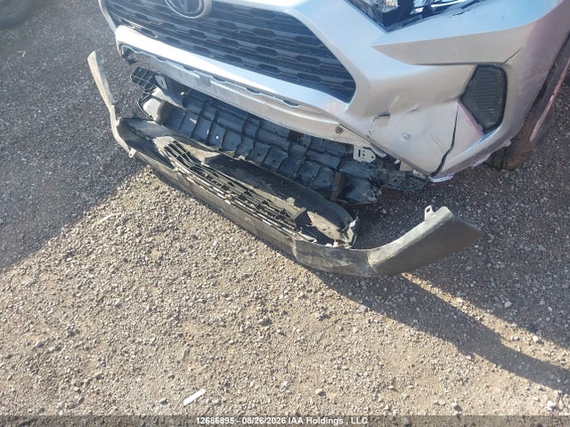 12686895 :رقم المزاد ، 2T3B1RFV3KW010565 vin ، 2019 Toyota Rav4 Le مزاد بيع