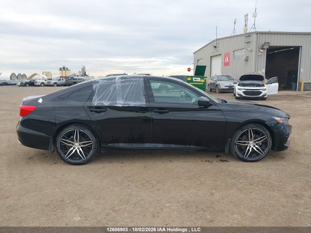 2022 Honda Accord Touring მანქანა იყიდება აუქციონზე, vin: 1HGCV1F9XNA801998, აუქციონის ნომერი: 12686903