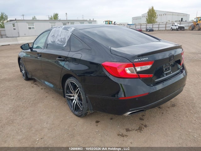 2022 Honda Accord Touring მანქანა იყიდება აუქციონზე, vin: 1HGCV1F9XNA801998, აუქციონის ნომერი: 12686903
