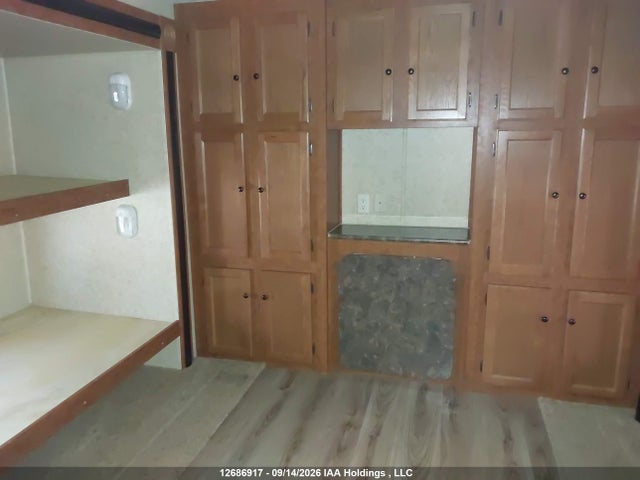 12686917 :رقم المزاد ، 1SE200R29DF000619 vin ، 2013 Nomad Skyline مزاد بيع