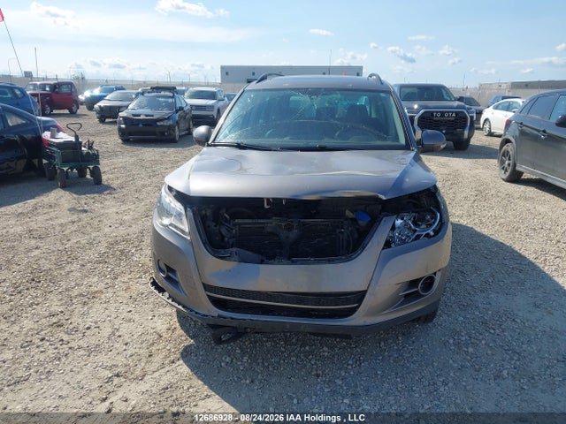 Продажа на аукционе авто 2011 Volkswagen Tiguan S/se/sel, vin: WVGBV7AX9BW532860, номер лота: 12686928