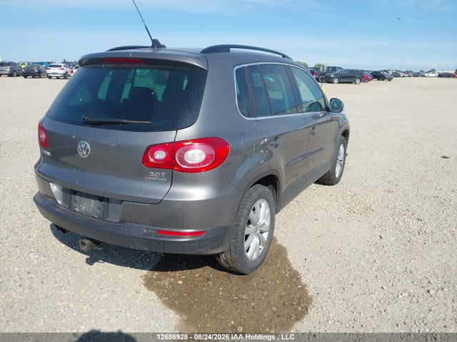 Продажа на аукционе авто 2011 Volkswagen Tiguan S/se/sel, vin: WVGBV7AX9BW532860, номер лота: 12686928