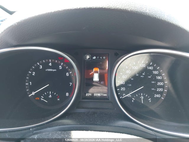 Продажа на аукционе авто 2017 Hyundai Santa Fe Sport, vin: 5XYZUDLA5HG391255, номер лота: 12686929
