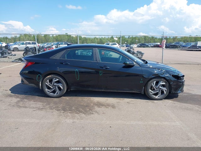 KMHLM4DG3SU918722 Hyundai Elantra Preferred With Tech Package