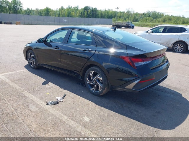 KMHLM4DG3SU918722 Hyundai Elantra Preferred With Tech Package