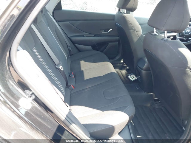 KMHLM4DG3SU918722 Hyundai Elantra Preferred With Tech Package