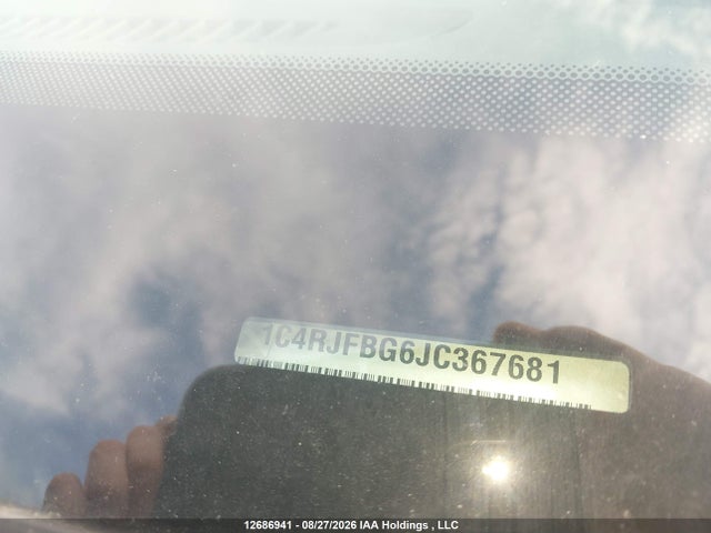 1C4RJFBG6JC367681 Jeep Grand Cherokee Limited