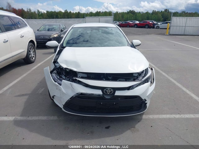 Toyota Corolla Le/se/xle 2026 JTDBCMFE7T3115563 Image 13