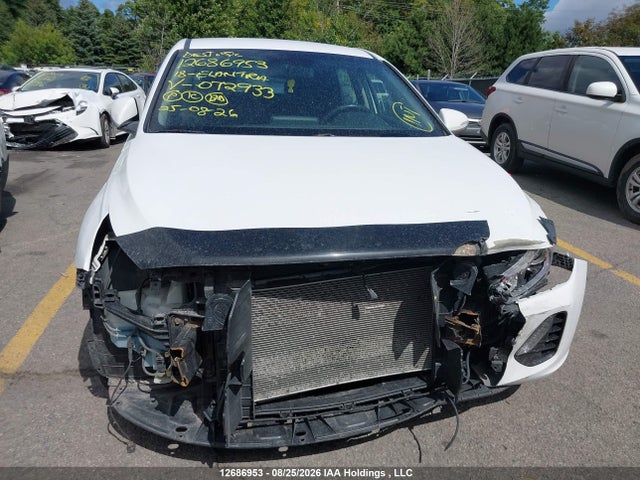 2018 Hyundai Elantra Gt მანქანა იყიდება აუქციონზე, vin: KMHH35LE7JU072933, აუქციონის ნომერი: 12686953