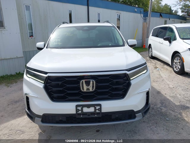 2023 Honda Pilot Touring მანქანა იყიდება აუქციონზე, vin: 5FNYG1H70PB500774, აუქციონის ნომერი: 12686956
