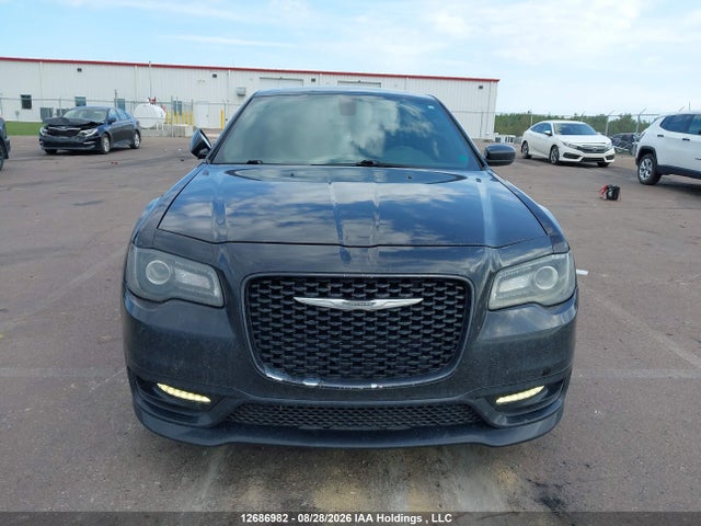 Chrysler 300 S 2017 2C3CCABT9HH639085 Image 12