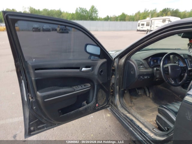 Chrysler 300 S 2017 2C3CCABT9HH639085 Image 19