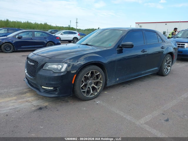 Chrysler 300 S 2017 2C3CCABT9HH639085 Image 2