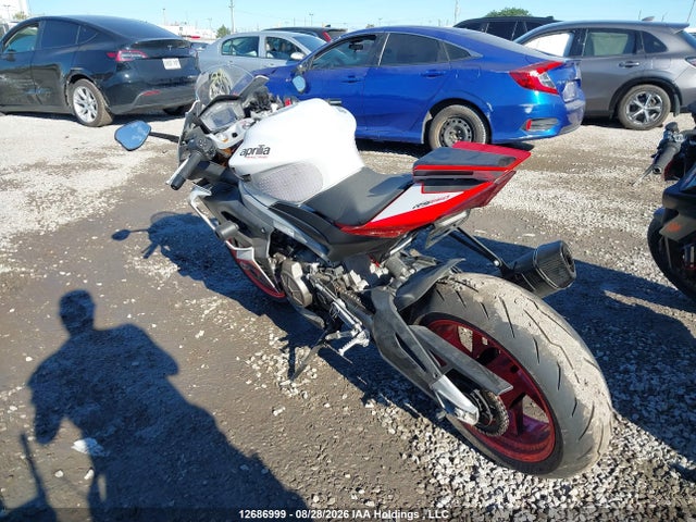 ZD4KSUR06RS000572 Aprilia Rs 660 Extrema