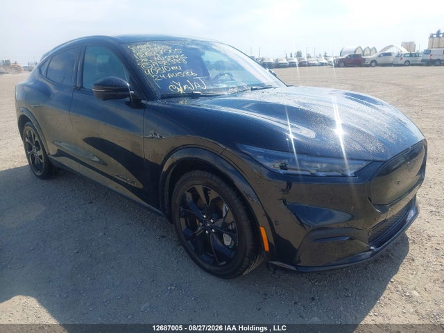 12687005 :رقم المزاد ، 3FMTK3SU0PMA38999 vin ، 2023 Ford Mustang Mach-e Premium مزاد بيع