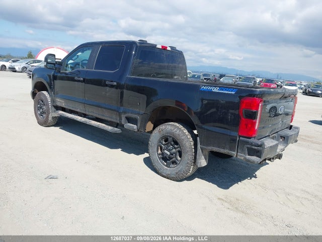 1FT8W3BT2REE10681 Ford F-350 Xl