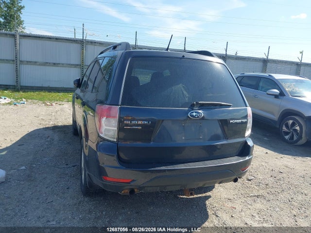 12687056 :رقم المزاد ، JF2SHCBC7DH400642 vin ، 2013 Subaru Forester 2.5x مزاد بيع