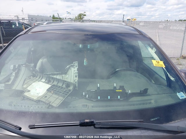 KIA SEDONA LX 2017 KNDMB5C10H6277981 Image 18