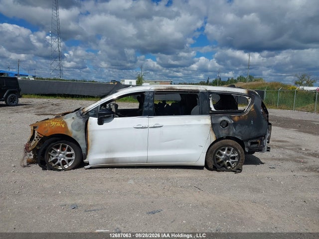 Продажа на аукционе авто 2025 Chrysler Grand Caravan Sxt, vin: 2C4RC1ZGXSR597106, номер лота: 12687063