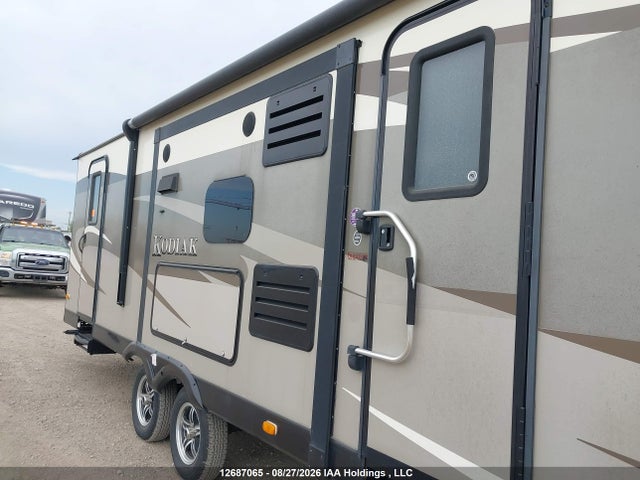 Dutchmen Trailer 2015 4YDT27628FJ970378 Image 8