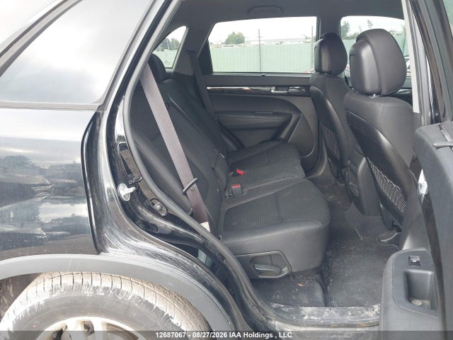 12687067 :رقم المزاد ، 5XYKTCA69EG429286 vin ، 2014 Kia Sorento مزاد بيع