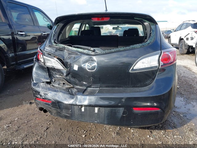 12687072 :رقم المزاد ، JM1BL1KF8B1434980 vin ، 2011 Mazda Mazda3 Gx مزاد بيع
