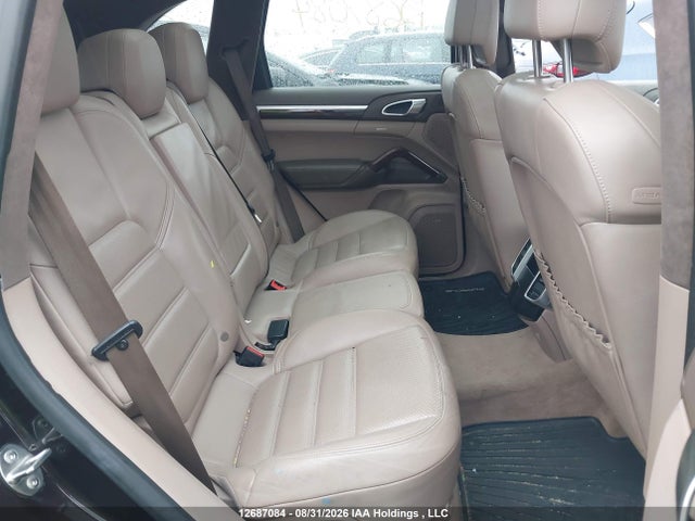 Продаж на аукціоні авто 2014 Porsche Cayenne Gts, vin: WP1AD2A27ELA72774, номер лоту: 12687084