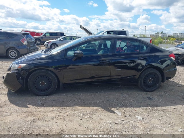 Honda Civic 2015 2HGFB2F76FH042067 Image 14