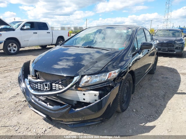 Honda Civic 2015 2HGFB2F76FH042067 Image 2