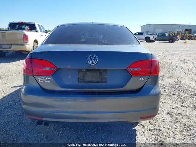 12687113 :رقم المزاد ، 3VWDL7AJ8DM452674 vin ، 2013 Volkswagen Jetta Tdi مزاد بيع