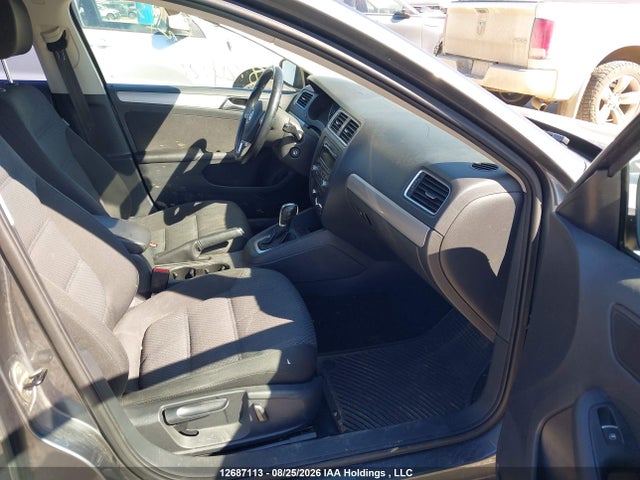 12687113 :رقم المزاد ، 3VWDL7AJ8DM452674 vin ، 2013 Volkswagen Jetta Tdi مزاد بيع