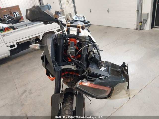KTM 1290 Super Adventure R 2019 VBKV59403KM913416 Image 5