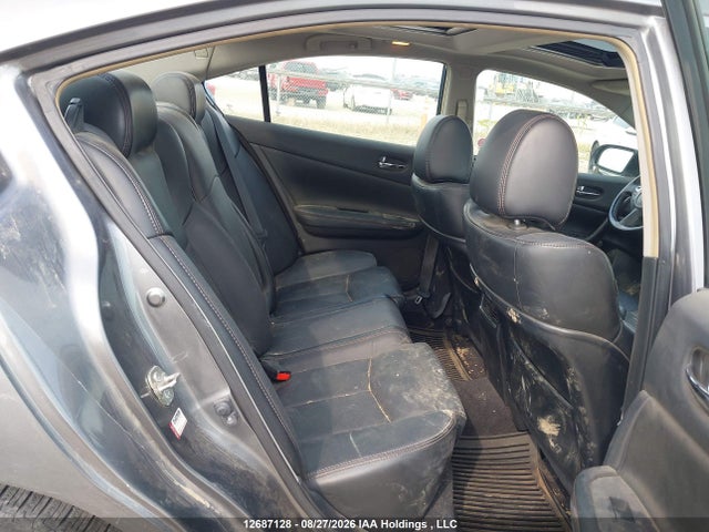 1N4AA5AP0EC495757 Nissan MAXIMA SV
