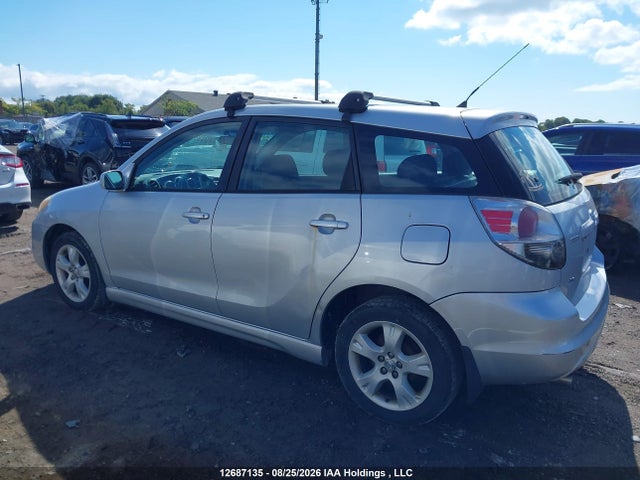 2005 Toyota Matrix Wagon მანქანა იყიდება აუქციონზე, vin: 2T1KR32E55C882109, აუქციონის ნომერი: 12687135