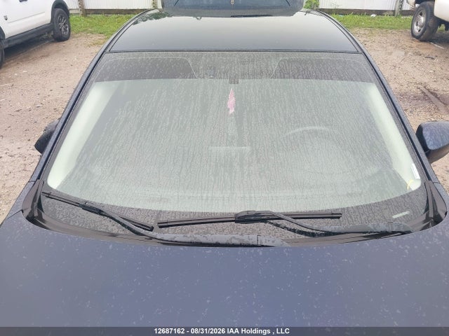 JM1BM1L7XE1151442 Mazda Mazda3 Gs-sky