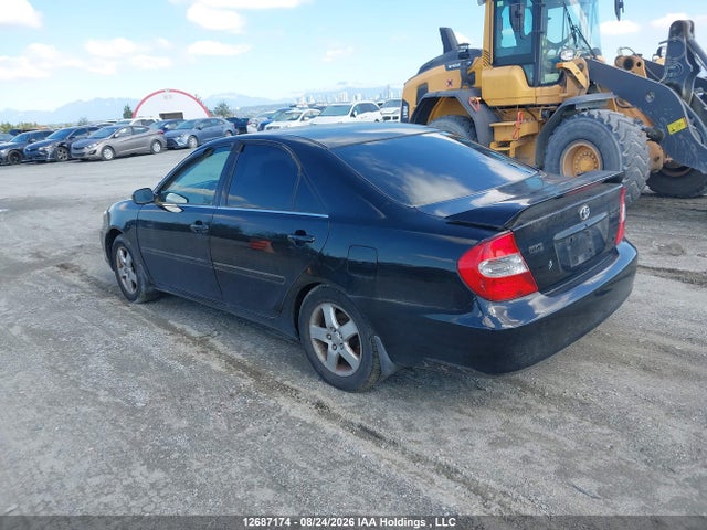 12687174 :رقم المزاد ، JTDBF32K430130598 vin ، 2006 Toyota Camry مزاد بيع