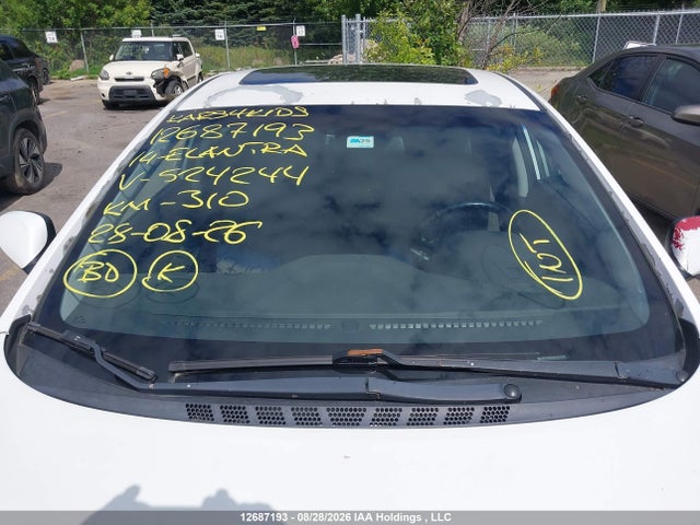 2014 Hyundai Elantra Se/sport/limited მანქანა იყიდება აუქციონზე, vin: 5NPDH4AE8EH524244, აუქციონის ნომერი: 12687193