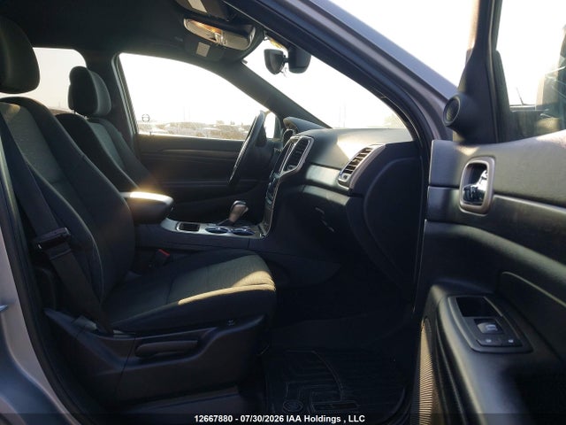 Продажа на аукционе авто 2017 Jeep Grand Cherokee Laredo, vin: 1C4RJFAG3HC938667, номер лота: 12667880